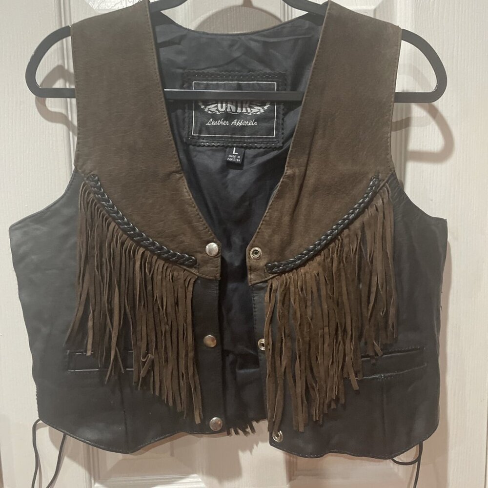 FRINGE Leather BOLO VEST SIZE L UNIK LADIES APPAREL SNAP LACE SIDES/WORN 1 Time